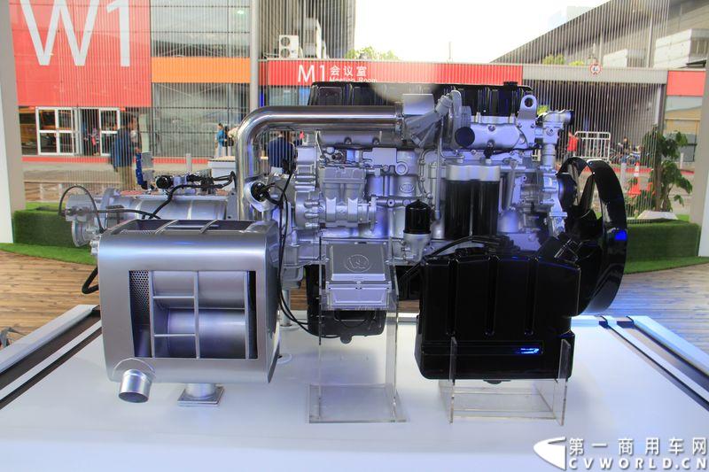 CA6DM2-46E5柴油机匹配CA12TAX210A变速器