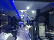 奔驰“未来客车”Future Bus车厢内部