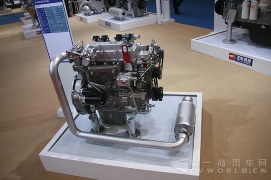 玉柴展出的4FAN系列发动机 (1).jpg