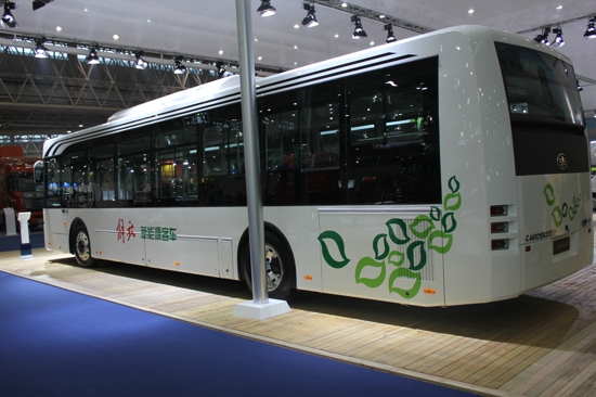 解放12米EV公交车 (4).jpg