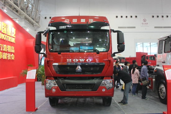 中国重汽HOWO—T5G仓栅车.jpg