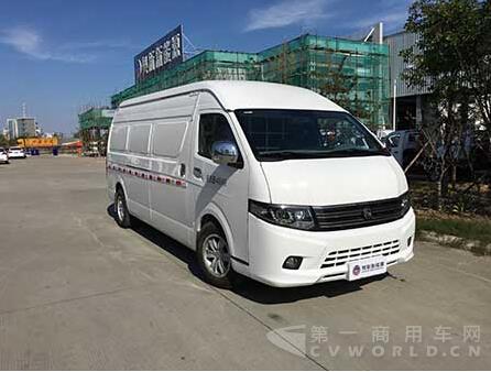 皇冠牌 纯电动厢式运输车 .jpg