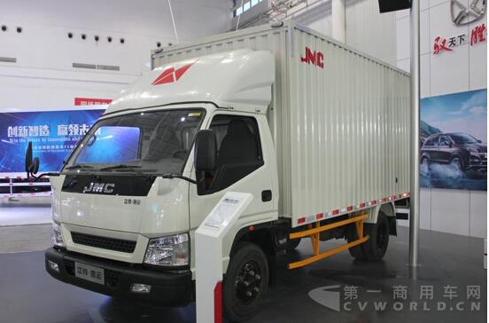 江铃11月销车2万辆 轻卡连续三月下滑