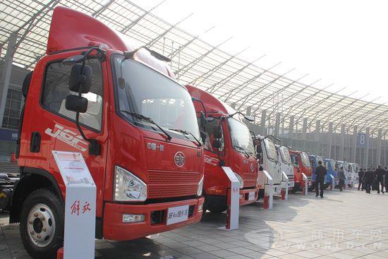 现场展车 (3).JPG