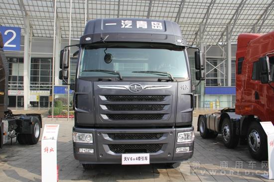 解放天V 6×4牵引车 (7).jpg