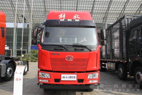 解放J6L 4×2牵引车,220马力 (3).jpg