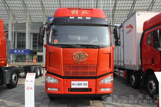 解放J6M 6×2载货车领航版 (2).jpg