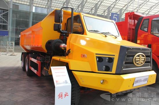 全新矿洞6×4自卸车,锡柴350马力 (4).jpg