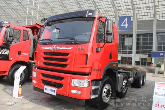 解放悍V 8×4渣土车,潍柴270马力 (2).jpg