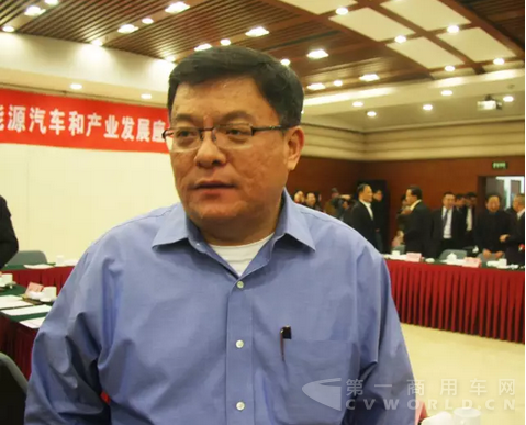 李海阳.png