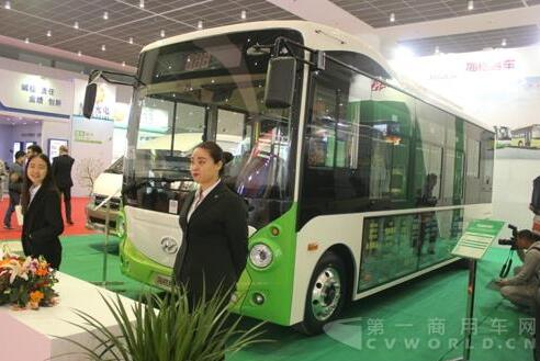 海格7.6米纯电动微循环巴士.jpg