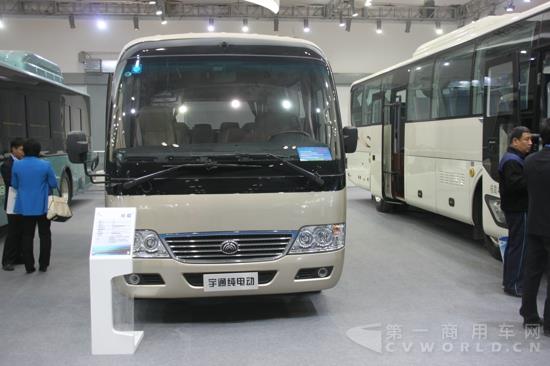 宇通E7纯电动客车.jpg