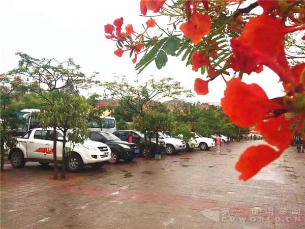 域鉴桃花源域虎上市品鉴之旅云南开启4_副本.jpg