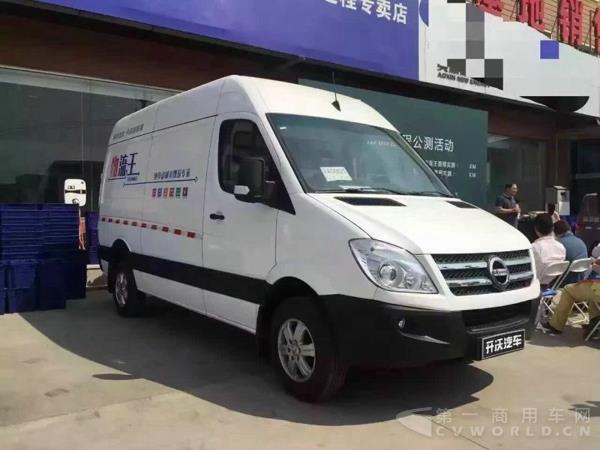 南京金龙开沃纯电动物流车D11 （2）.jpg