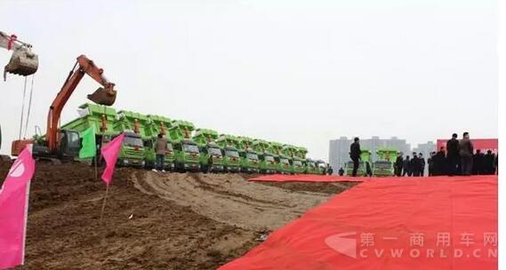 “同步服务”助力安徽渣土车市场开拓5.jpg