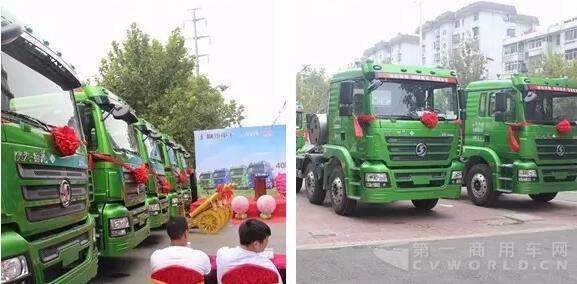 陕重汽携手金虹特钢40辆新M3000-LNG牵引车交车庆典隆重举行4.jpg