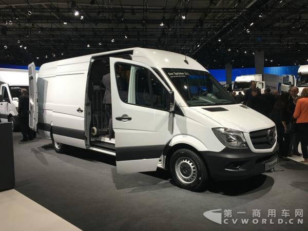 奔驰 Sprinter 311 CDI 2.jpg