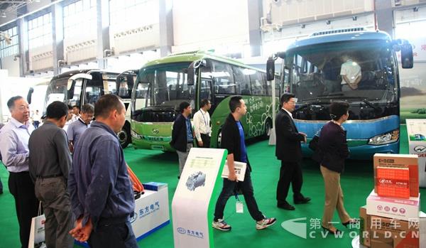 展会现场1.jpg
