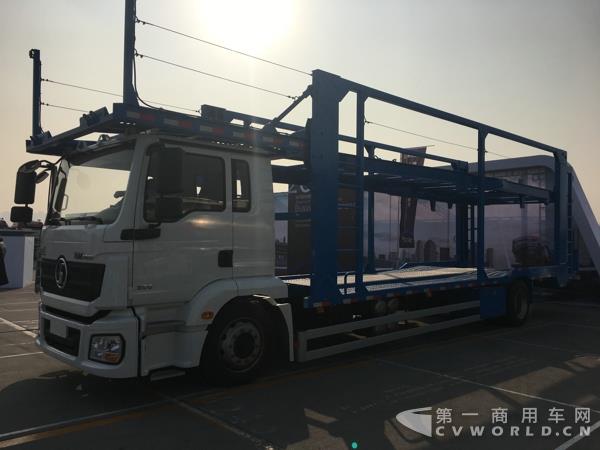 陕汽德龙新M3000中置轴轿运车2.jpg
