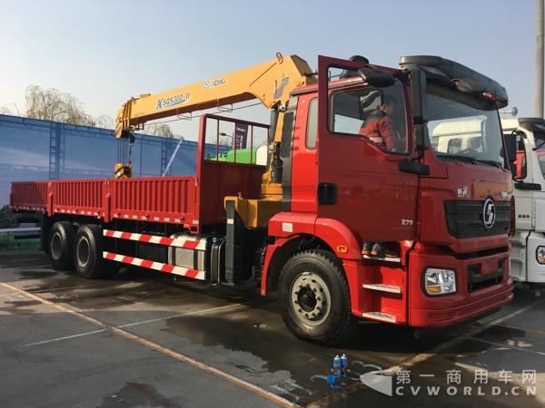 陕汽德龙新M3000专用车.jpg