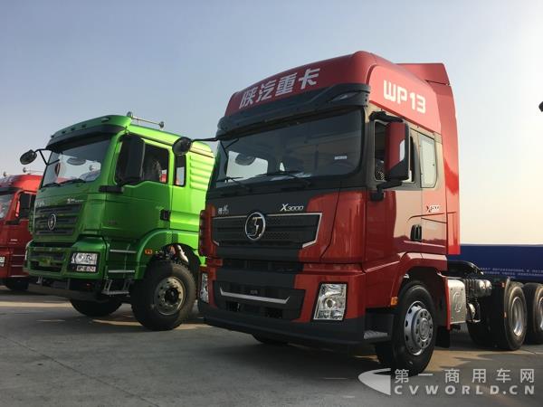 现场展车6.jpg