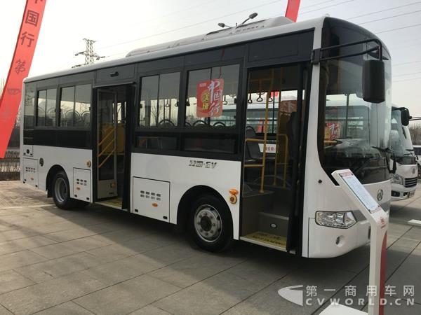 安凯HFF6800GEVB3纯电动客车.jpg