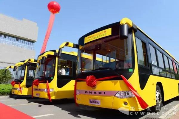 500台安凯客车出口缅甸1.jpg