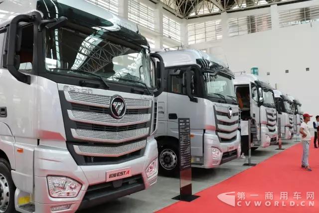 欧曼EST超级卡车.jpg