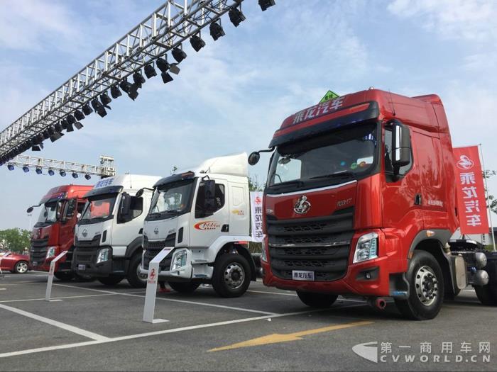 现场展车22.jpg