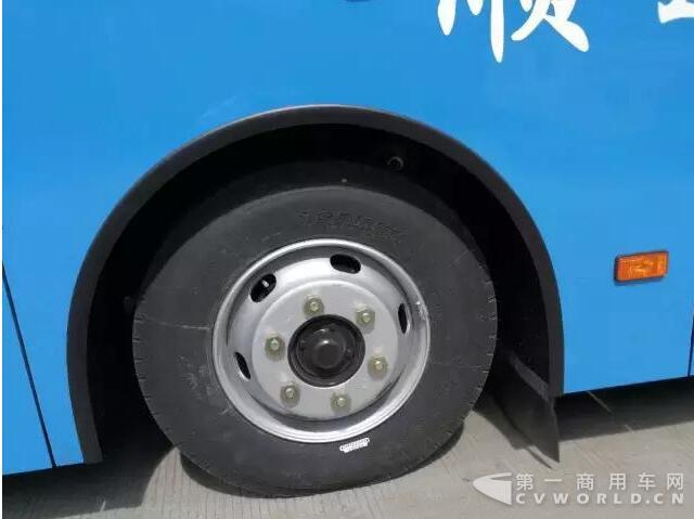 九龙汽车2.jpg