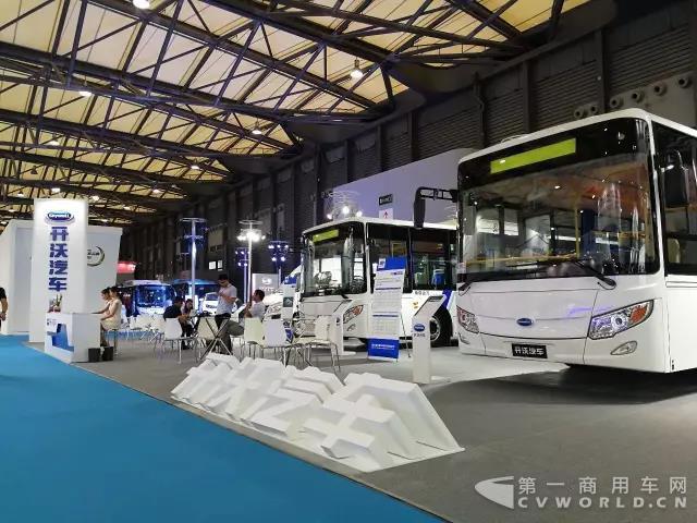 公交、物流齐上阵，开沃携经典车型亮相上海客车展1.jpg