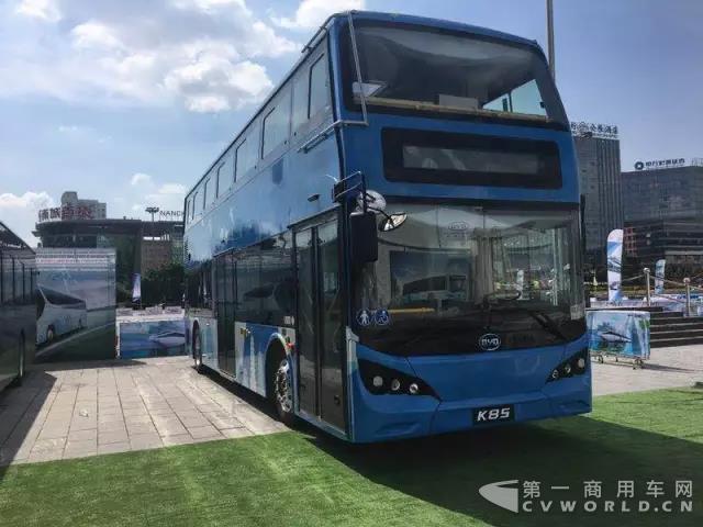 打造低碳国际旅游城市 桂林投放首批500辆比亚迪纯电动客车2.jpg
