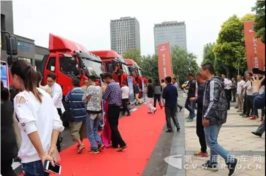 销量破万只是新起点，解放卡车誉满江苏2.jpg