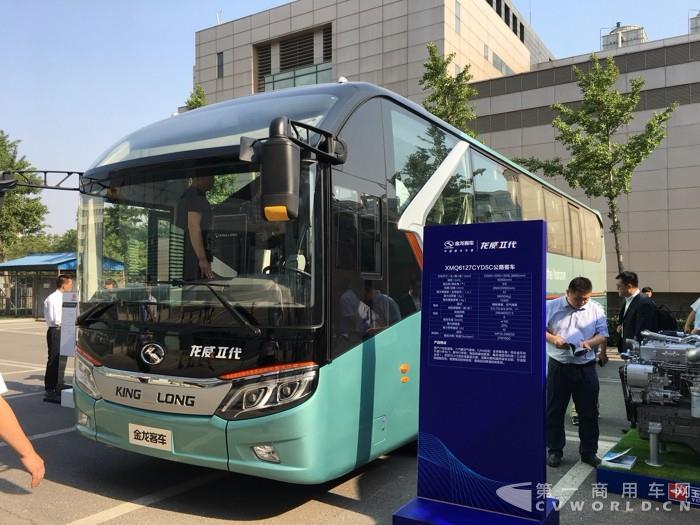 金龙客车.jpg