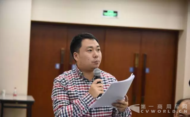 北京晚报记者.png