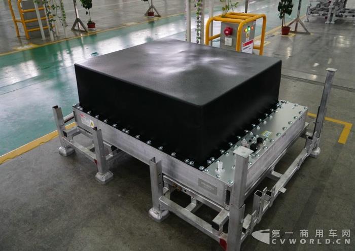 比亚迪磷酸铁锂电池.jpg