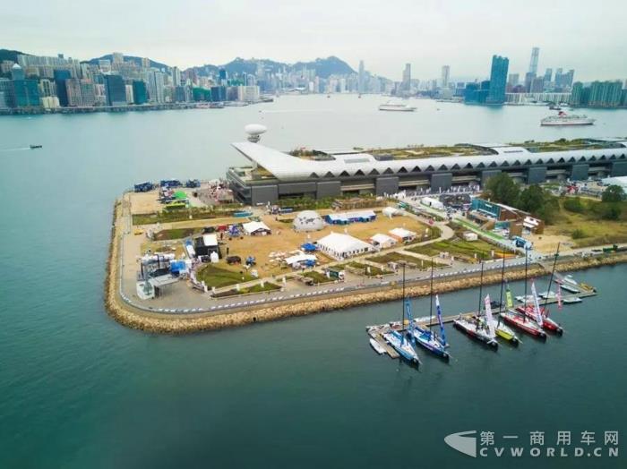 沃尔沃帆船赛香港站港内赛东风队夺冠1.jpg