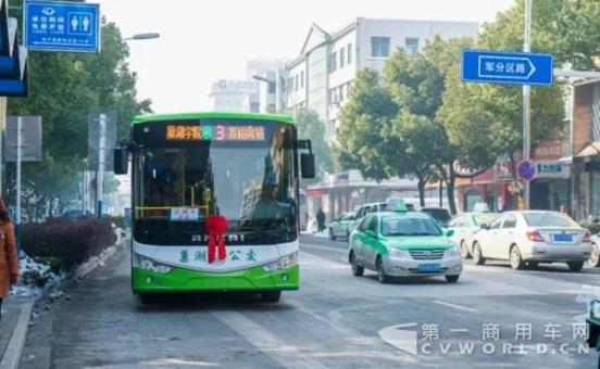 巢湖118辆新能源公交车“上岗”，助力市民新春绿色出行1.jpg