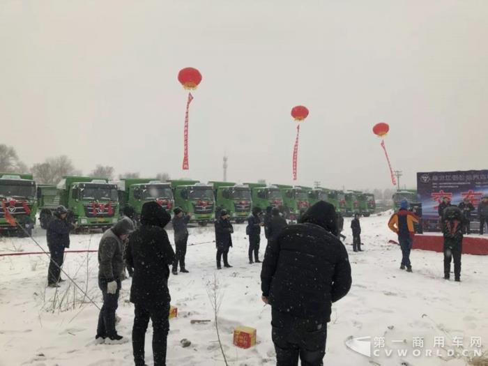黑龙江福仕达首批交付欧曼渣土车65台，以智能高效引领渣运行业升级换代！2.jpg