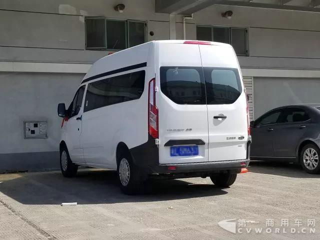 90后全顺车主的“鲜活”人生——他将梦想装进后备箱！6.jpg