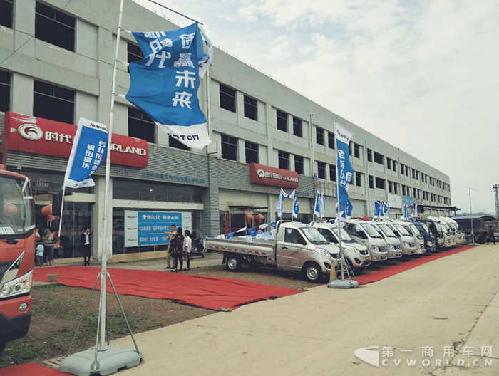 闽人口发 2018 70号_清明小长假 重庆火车站预计发送旅客70万人(2)