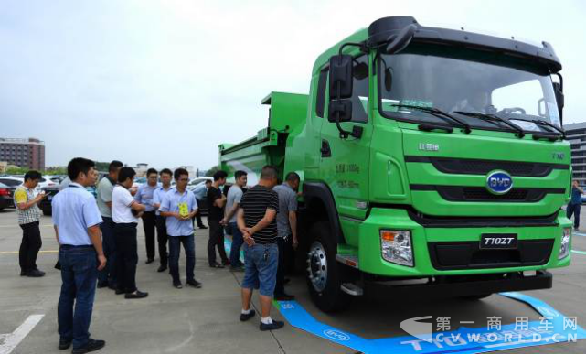 开启泥头车电动化时代 全球首批500辆比亚迪T10ZT订单签约并投入深圳试运营2018 5 8821.png