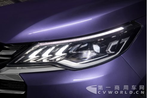 【G50产品稿】全家人专属治愈系MPV，G50加入C2B定制行列1689.png