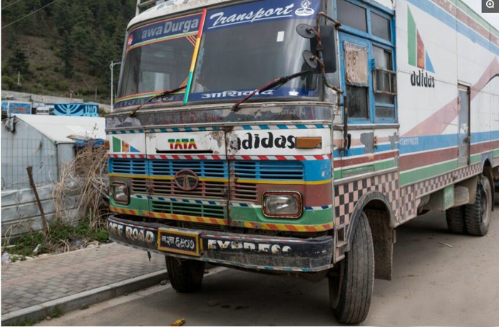 尼泊尔卡车5.jpg