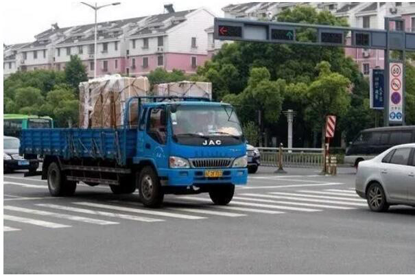 黄标车.jpg