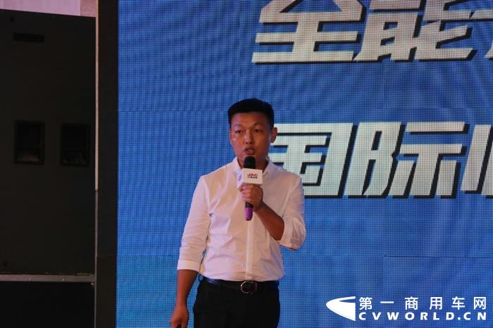 8月10日，江淮帅铃全能城配版新品上市暨极智体验营活动在山东青州成功举办。