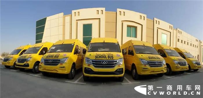 3月18日，186辆上汽MAXUS V80校车正式交付阿联酋国家运输公司，标志上汽MAXUS海外校车批量出口的最大单诞生了，这也是上汽MAXUS在中东该细分市场的单笔采购最大单。