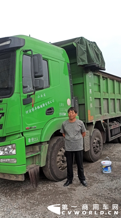 作为产煤大省，山西重卡市场历来是一个“潜力无限”之地，当然也是重卡行业“兵家必争之地”。作为领跑多样化特种底盘“降维”进入重卡领域的代表企业，同时也是重卡行业的后起之秀，徐工重卡却在山西市场打出了一片天。