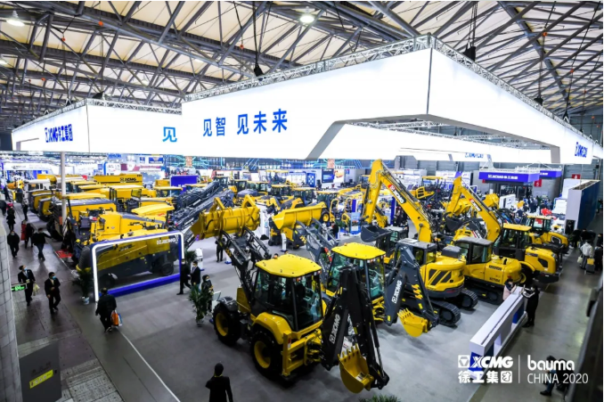 浦江奔涌，东方潮阔。11月24日，第十届bauma CHINA 2020在上海新国际博览中心拉开大幕。在世界疫情仍然肆虐，全球经济形势严峻的背景下，上海宝马展以专业化、全球性、高规格的工程机械盛会，展现中国智慧，也为世界经济注入力量与信心。