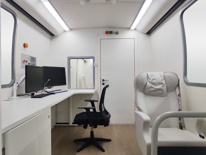 近日，中通移动CT车正式交付北京301医院，在为健康体检提供便利的同时，也将进一步助力新形势下的疫情防控。